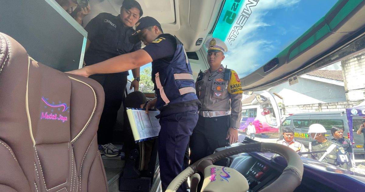 Ramp Check Belasan Bus, Polres Bogor Pastikan Mudik Aman