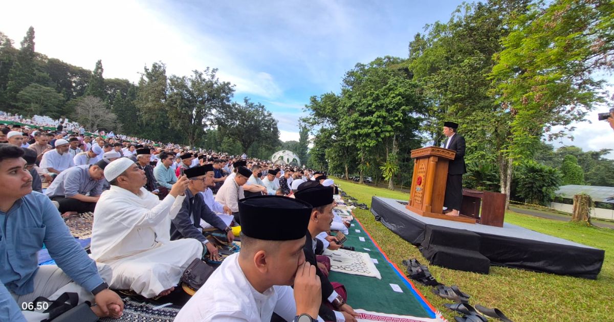 Panduan Lengkap Sholat Idul Fitri 2026: Niat, Tata Cara, dan Bacaannya