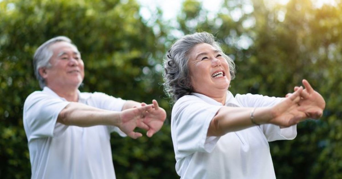 Tetap Bugar di Usia Senja, 8 Olahraga Terbaik untuk Lansia