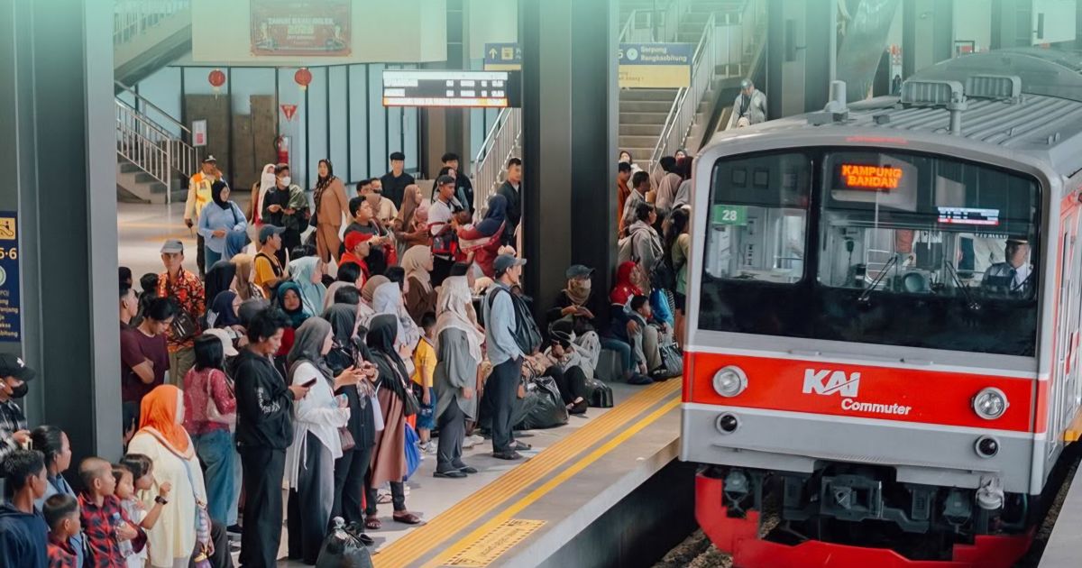 KAI Daop 1 Jakarta Prediksi Puncak Arus Balik 24 Maret, Siapkan 20 Kereta Tambahan