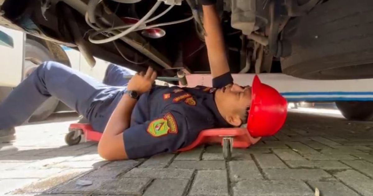 Ramp Check Ketat di Wisata Kawah Putih, Polresta Bandung Cek Rem dan Kondisi Pengemudi