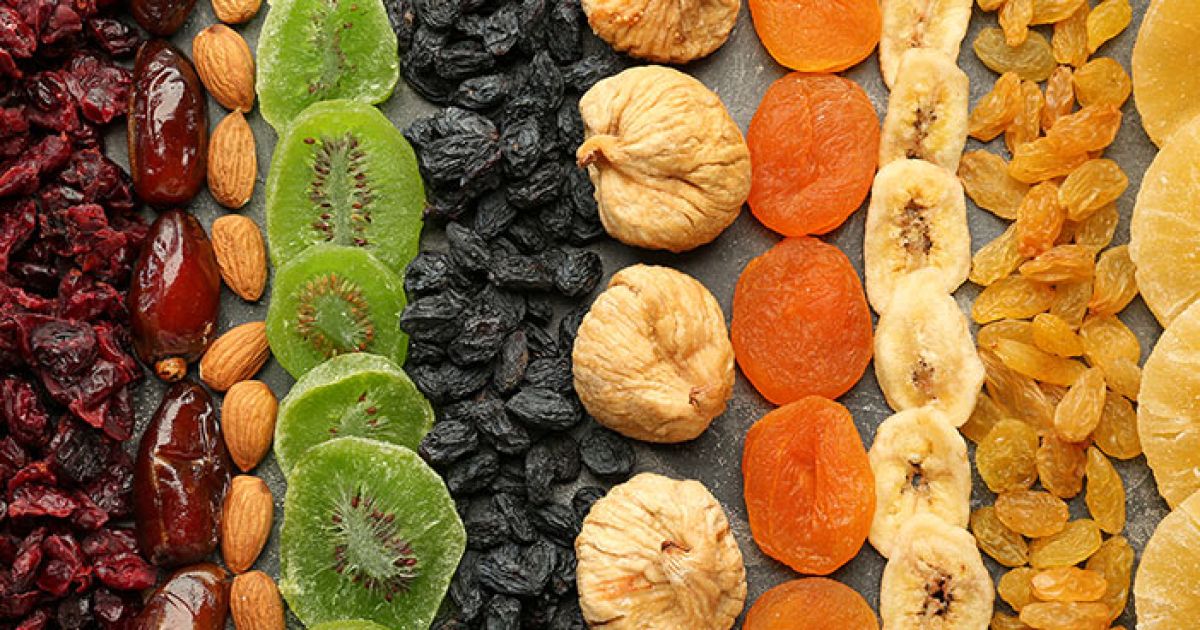 7 Manfaat Buah Kering untuk Kesehatan dan Risiko yang Perlu Diwaspadai