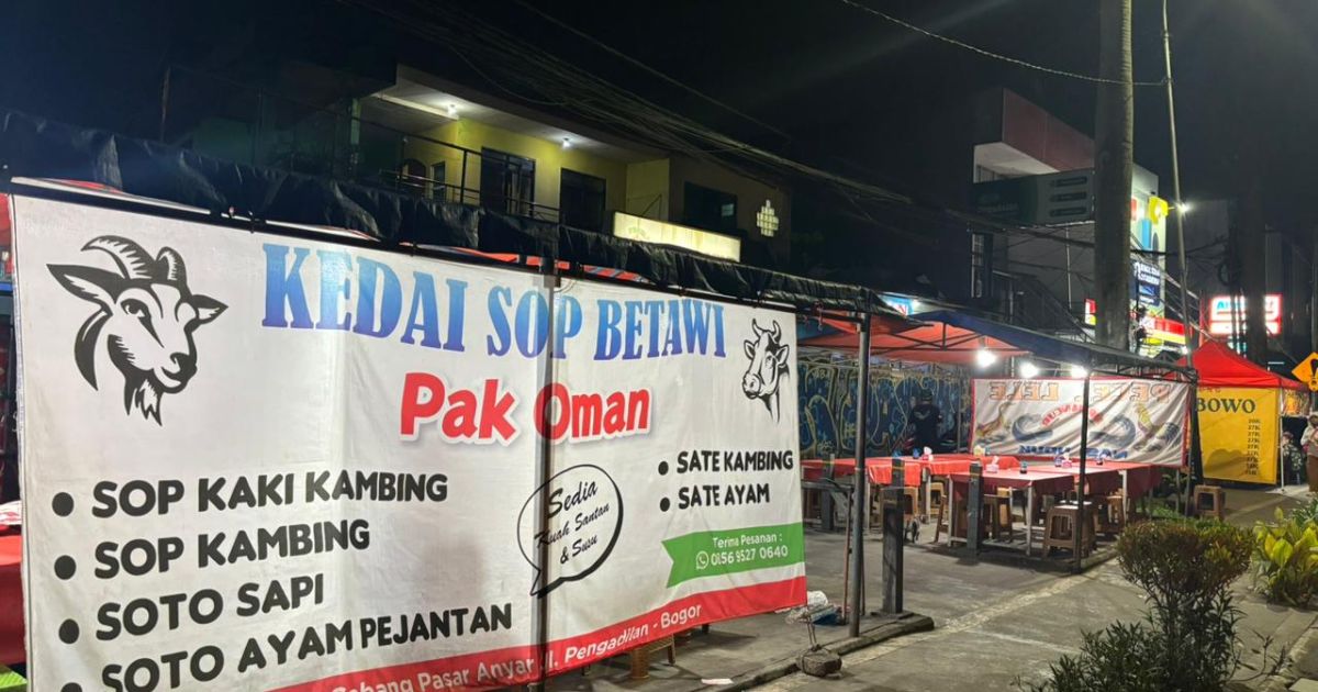 PKL di Jalan Sudirman, Kota Bogor. Foto : Sandi / bogorplus.id