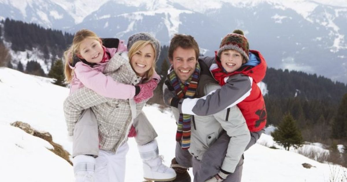 10 Perlengkapan Wajib Liburan Musim Dingin agar Tetap Hangat dan Nyaman