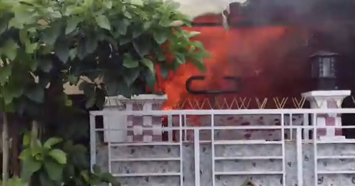 Gara-Gara Korek Api, Rumah di Puri Harmoni Citeureup Ludes Terbakar