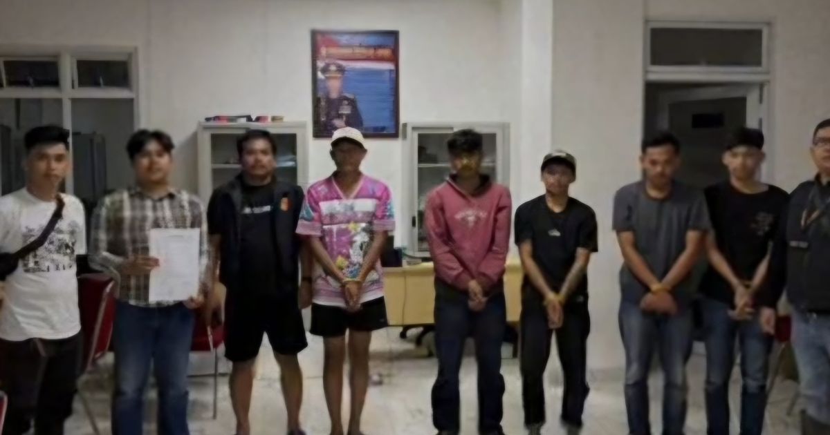 Polsek Sukamakmur berhasil menangkap lima orang terduga pelaku peredaran obat keras ilegal. Foto : Dok polsek