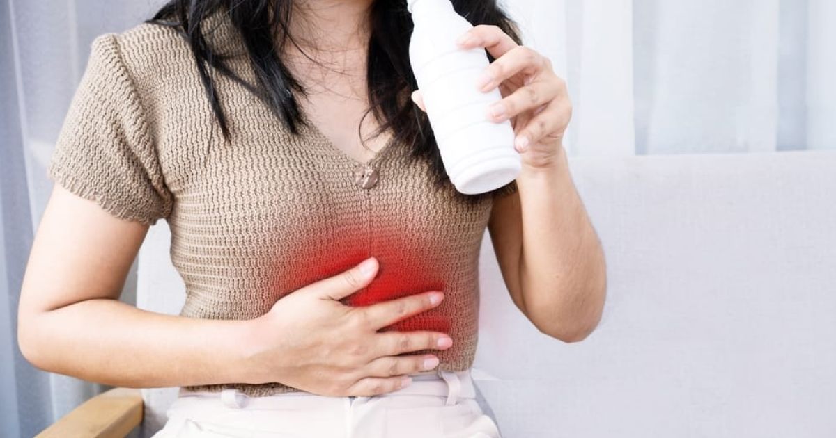 10 Cara Alami Mengatasi Asam Lambung Naik dengan Cepat dan Aman