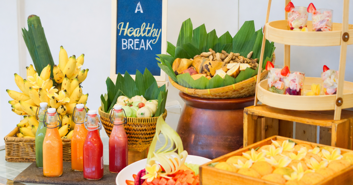 Bosan Coffee Break yang Itu-itu Saja? Ini Konsep Healthy & Cheat yang Bikin  Meeting Lebih Seru di Sentul