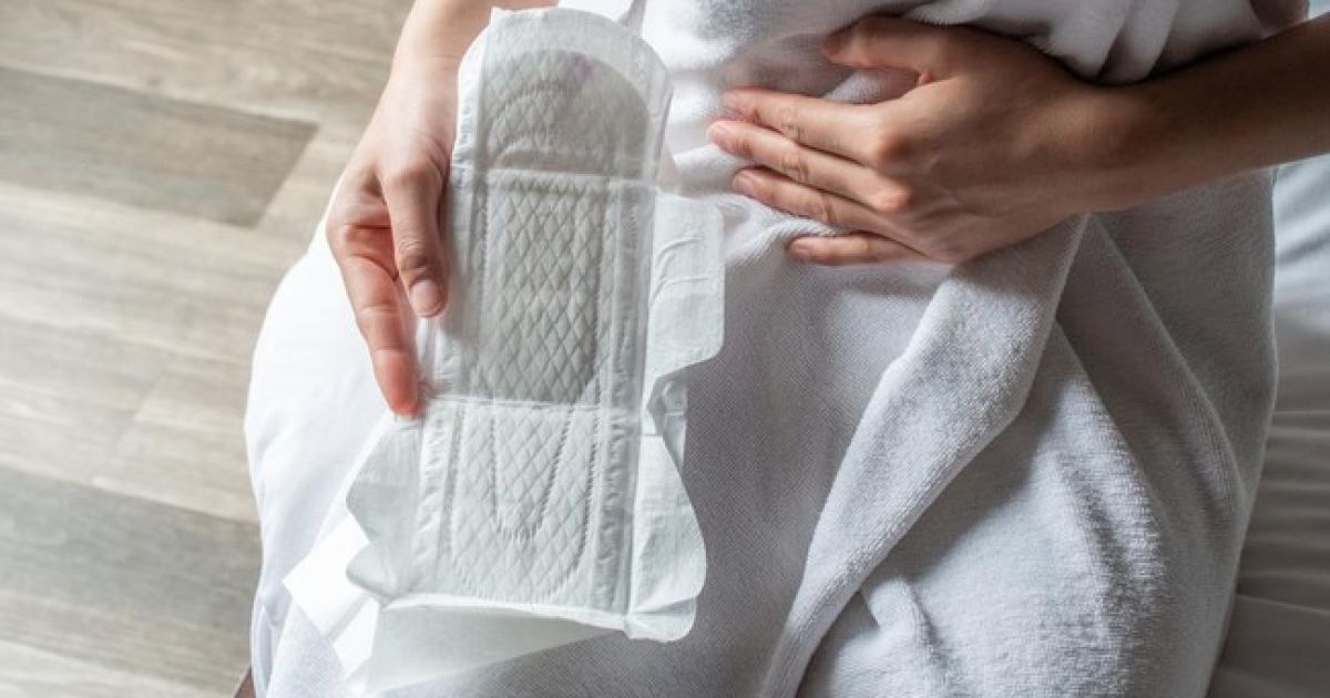 Warna Darah Haid Berubah-ubah? Kenali 7 Maknanya bagi Kesehatan Reproduksi