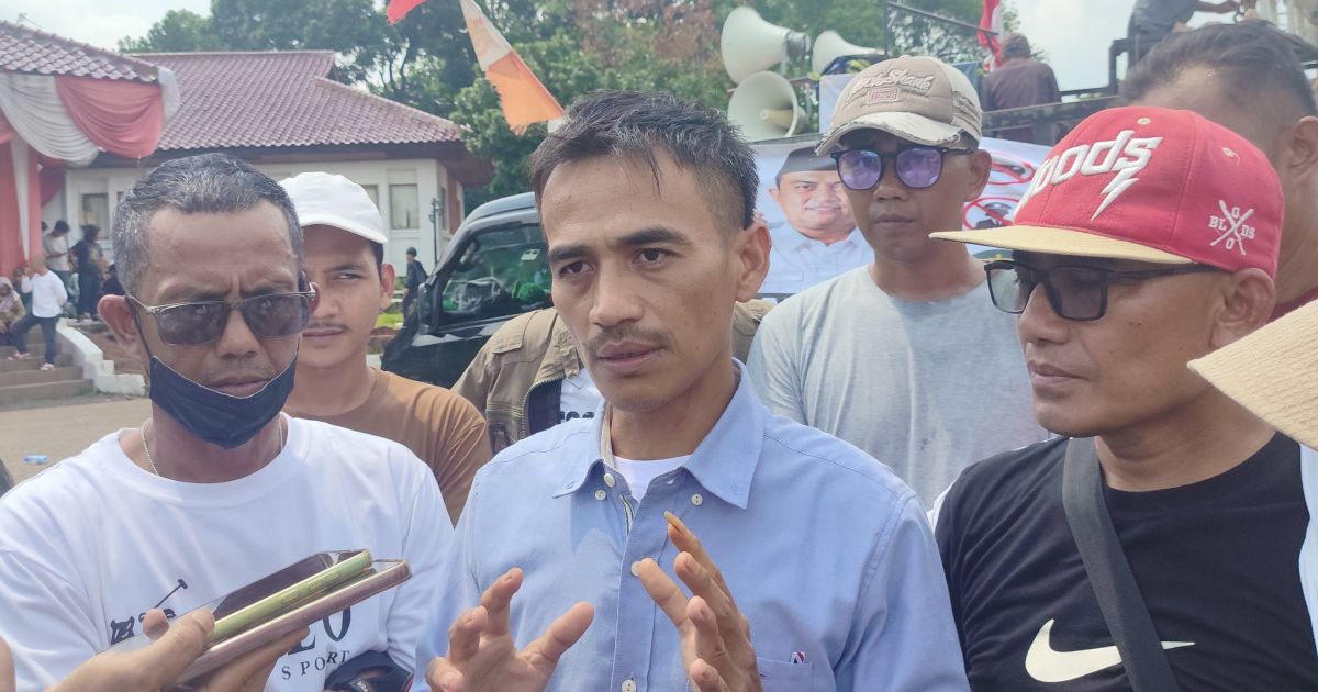 Koordinator Aliansi Masyarakat Cigudeg, Rumpin, Parung Panjang (AMCRP), Asep Fadlan. Foto : Aden / bogorplus