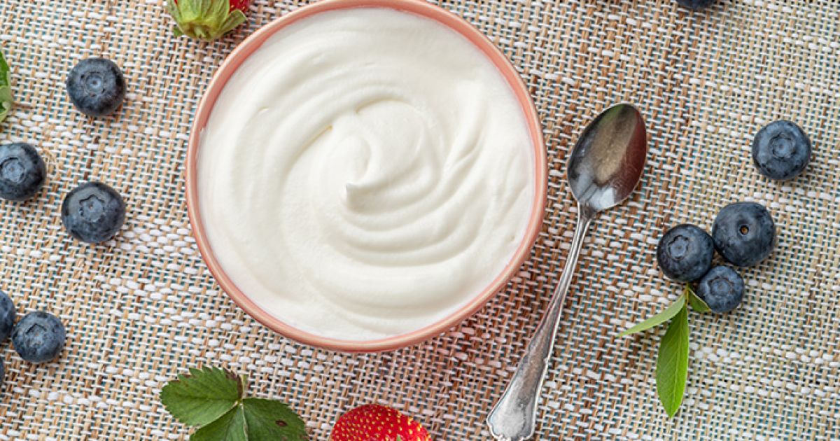 Yogurt Segar vs Yogurt Biasa: Kenali Perbedaannya Agar Manfaat Lebih Maksimal