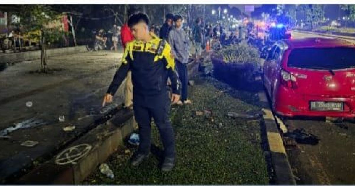 Lokasi tabrakan beruntun di Sentul, Kecamatan Babakan Madang, Kabupaten Bogor, Minggu (10/5). Foto : Polres Bogor
