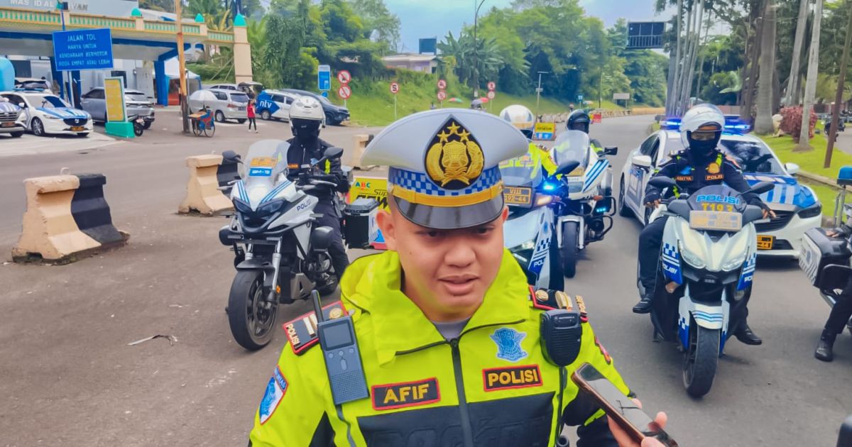 Polres Bogor Berlakukan Pemenggalan Arus Arah Puncak di Hari Kedua Long Weekend