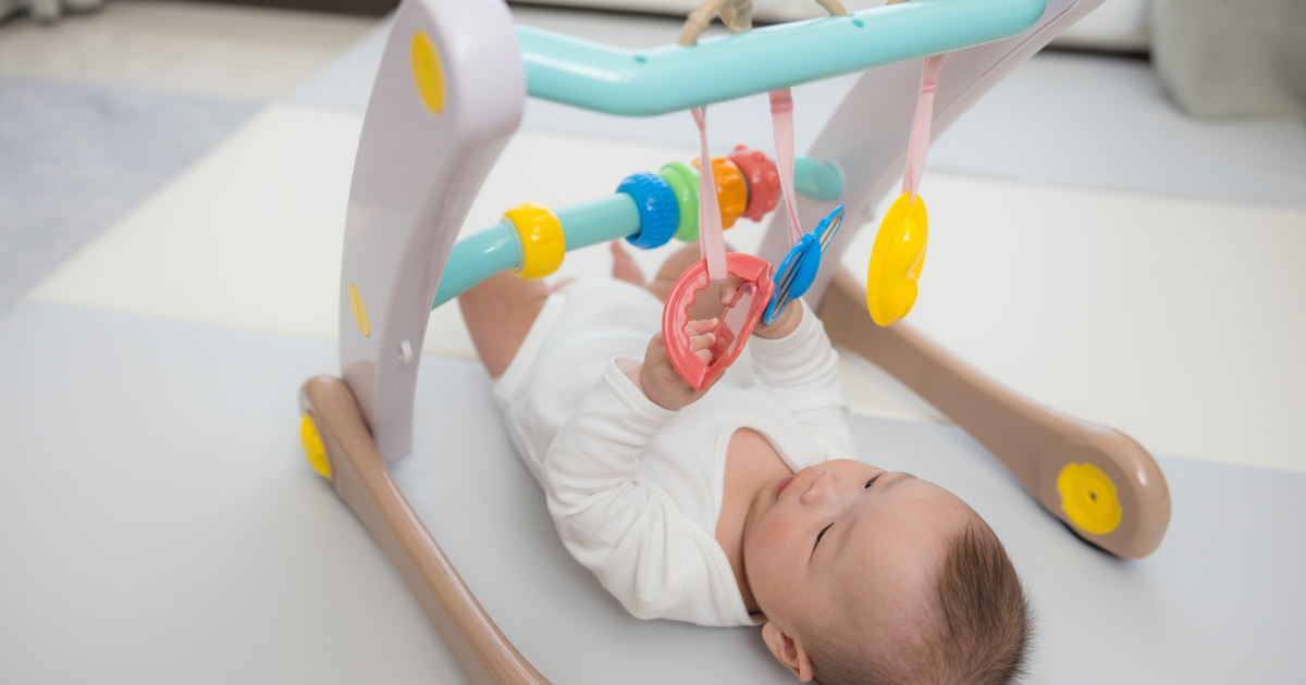 Mengenal Baby Gym: Manfaat dan Cara Tepat Stimulasi Motorik Bayi
