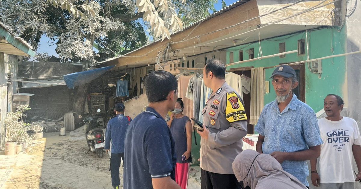 Pabrik Semen Bocor, Permukiman Warga di Kemang Diselimuti Abu