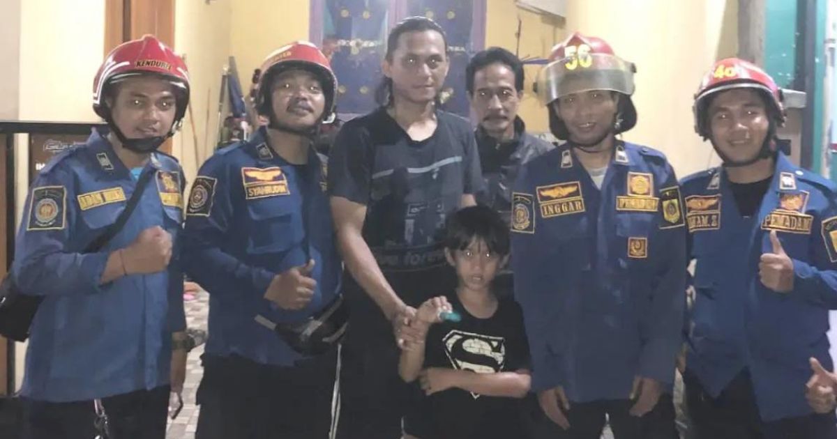 Iseng Main Pagar, Jari Bocah di Bogor Terjebak Mur Baut Dievakuasi Damkar