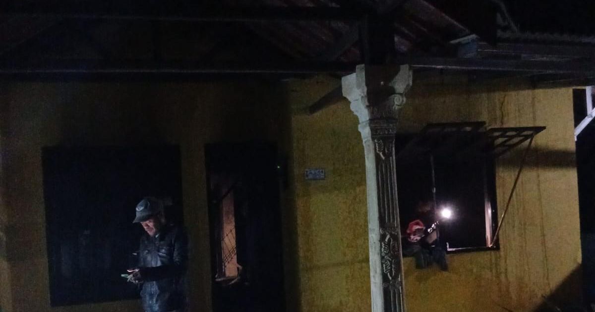 Korsleting Listrik, Rumah Warga di Pamijahan Bogor Ludes Terbakar