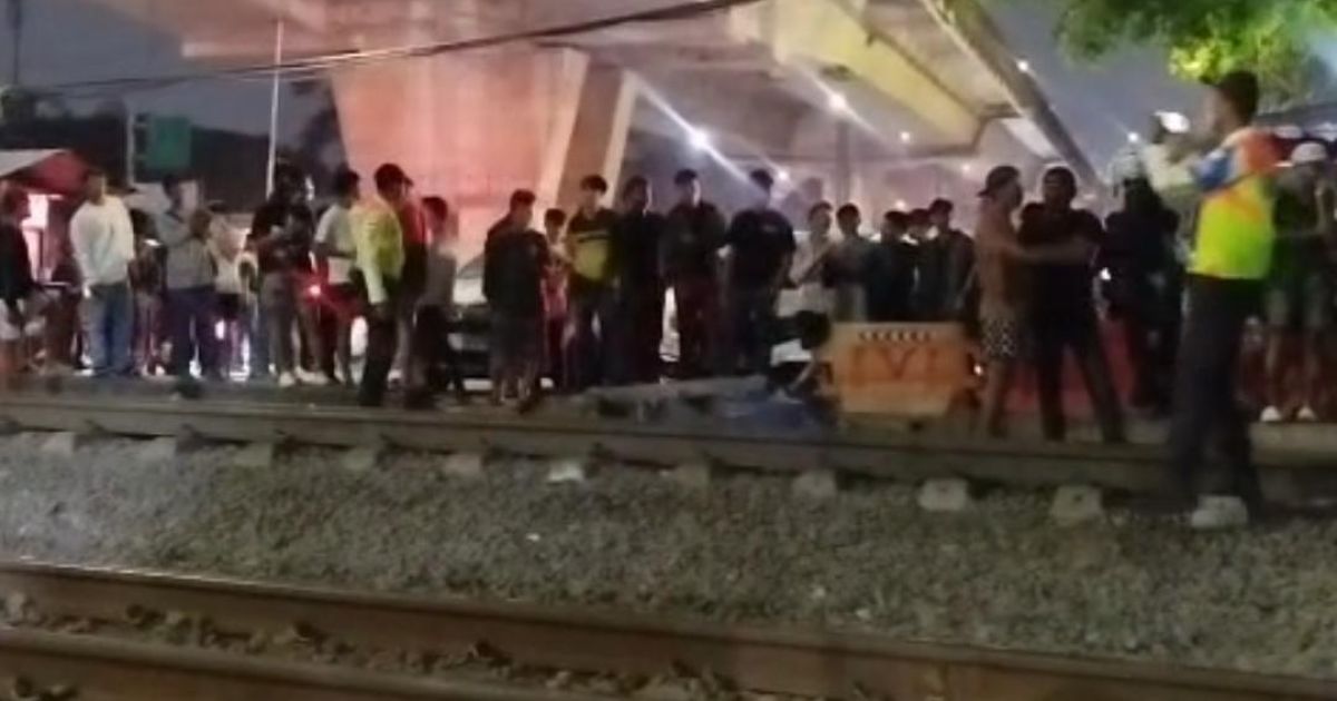 Diduga Memulung, Pria Tanpa Identitas Tewas Tertabrak KRL di Bogor
