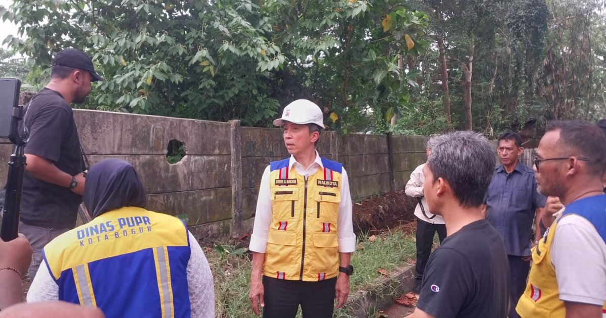 Atasi Banjir, Pemkot Bogor Mulai Normalisasi Drainase Jalan Padi