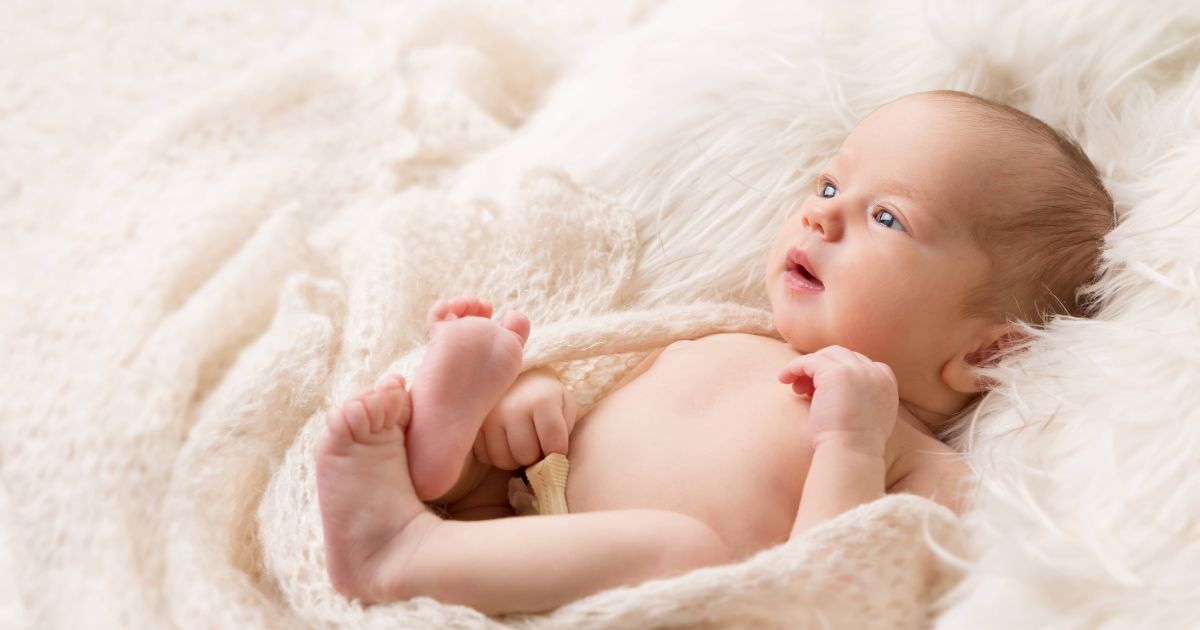 Menimbang Manfaat dan Risiko Medis Sunat pada Bayi Laki-Laki