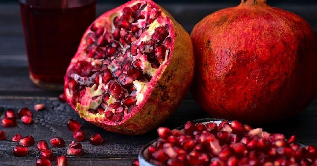 Kaya Antioksidan, Ini 12 Manfaat Buah Delima untuk Kesehatan Tubuh