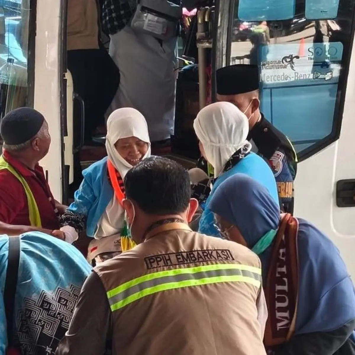 Dua Jemaah Wafat, Kloter 5 Debarkasi Palembang Tiba dengan Catatan Duka