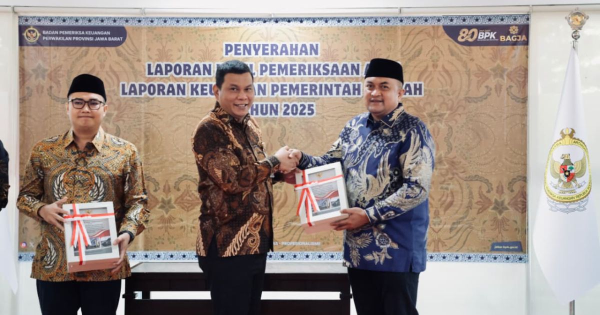 Bupati Bogor Rudy Susmanto saat meraih opini Wajar Tanpa Pengecualian (WTP) dari Badan Pemeriksa Keuangan (BPK). Foto : Diskominfo