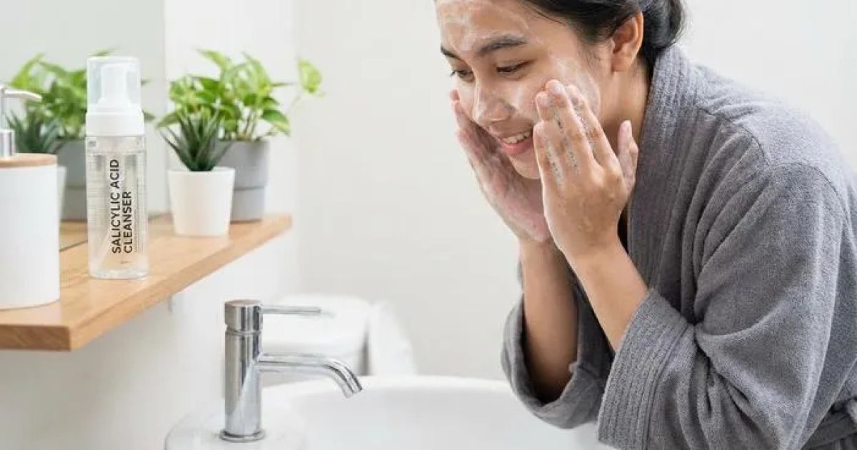 Kenali 5 Tanda Sabun Cuci Muka Tak Cocok, Jangan Sampai Merusak Kulit