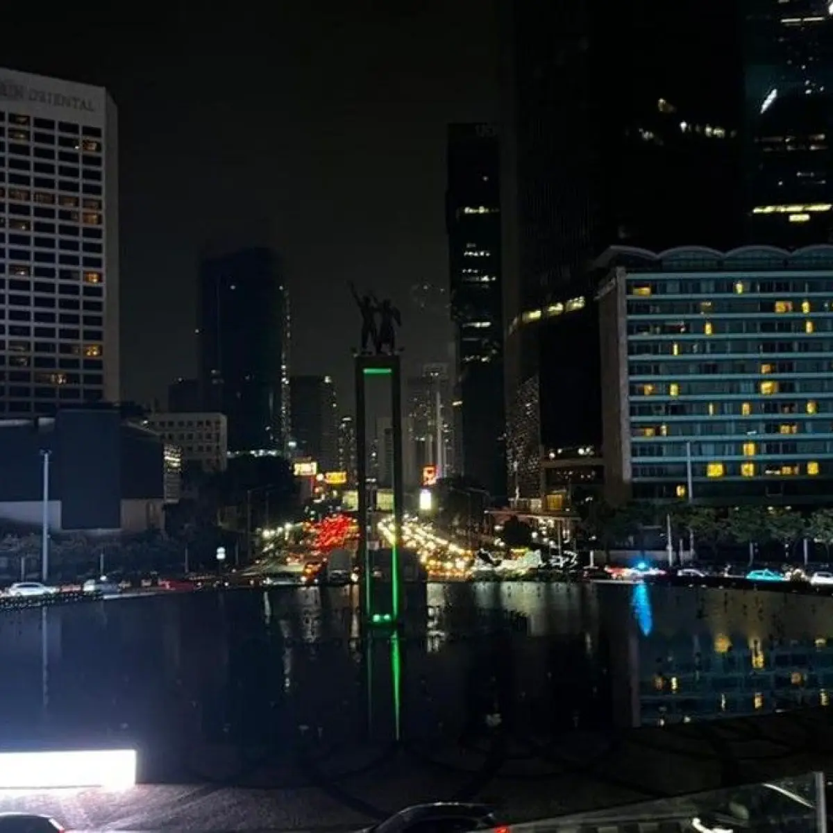 Bundaran HI Jakarta Redup Sejenak: Aksi Pemadaman Lampu Dukung Hari Lingkungan Hidup