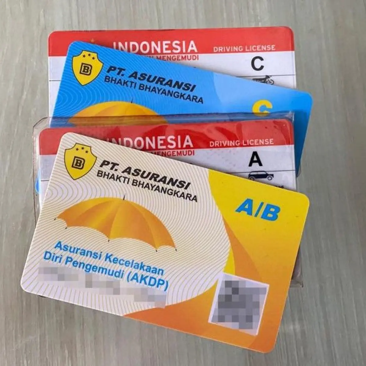 Polri Tegaskan Batasan Hukum Foto SIM di Ponsel: Hanya SIM Digital Resmi yang Berlaku