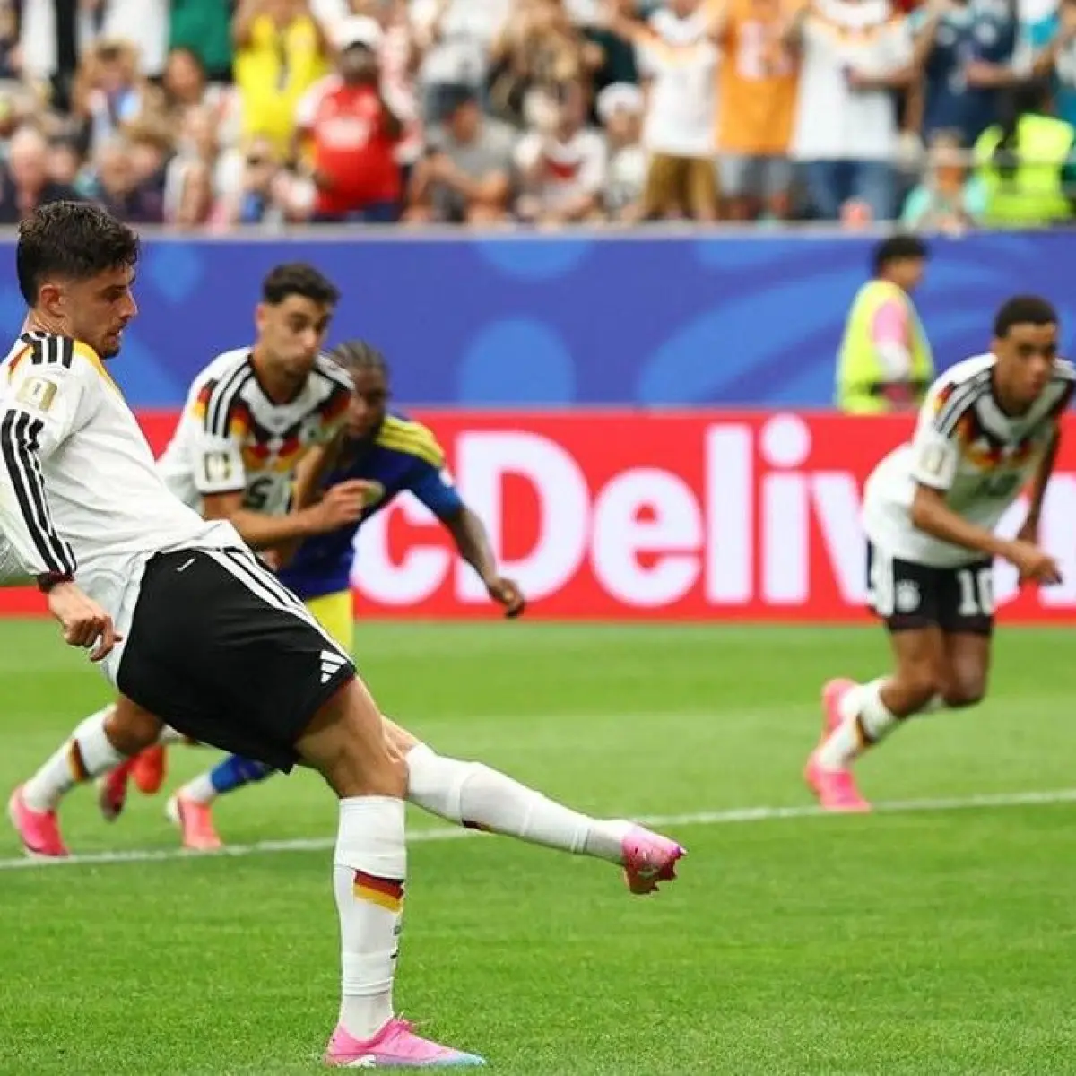 FIFA Tetapkan Waktu Istirahat Minum 3 Menit Wajib di Setiap Babak Piala Dunia 2026