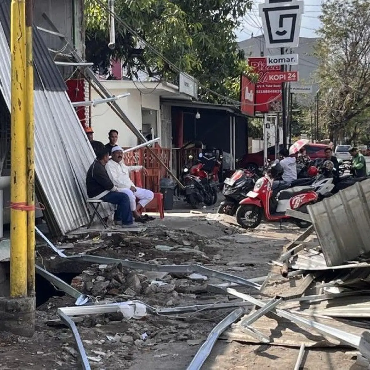 Dua Warung Legendaris Makassar Dibongkar Ulang, Pemprov Sulsel Tegaskan Penertiban Berulang