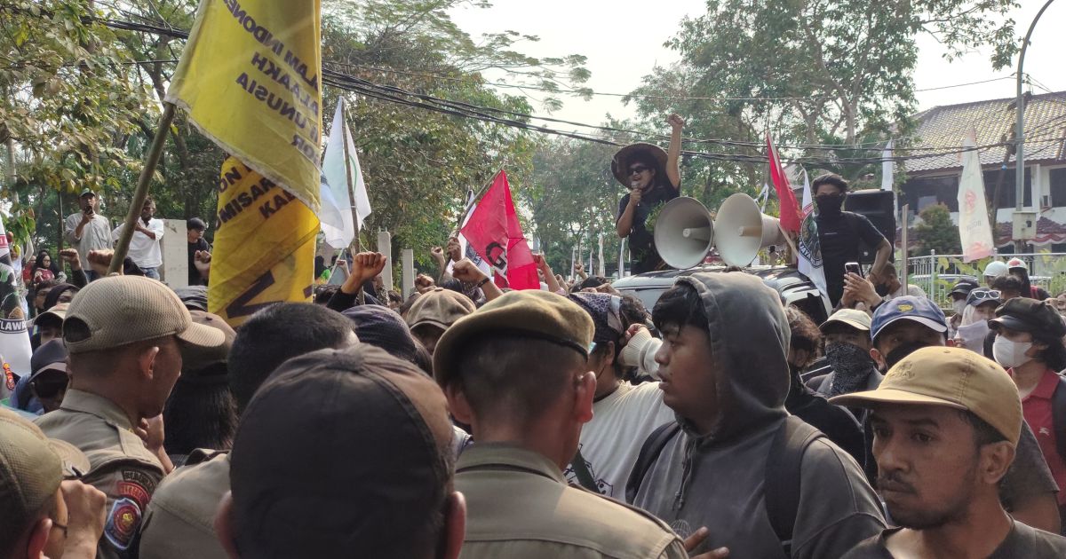 Warga Sukajaya Geruduk Pemkab dan Polres Bogor, Tolak Perpanjangan SHGB PT PMC