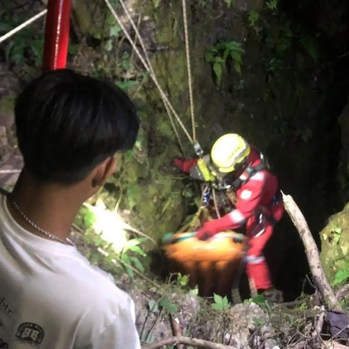 Tragis, Pencari Kayu Bakar Asal Paliyan Tewas Terperosok di Kedalaman Luweng Gunungkidul