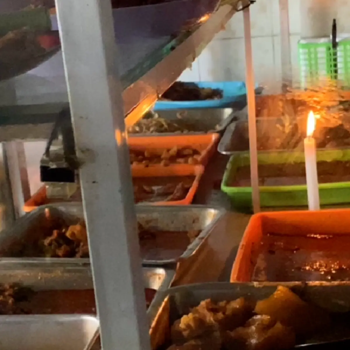 Listrik Mati Bergilir Ganggu Usaha Warga Bandung, Pelaku Bisnis Keluhkan Dampak Operasional