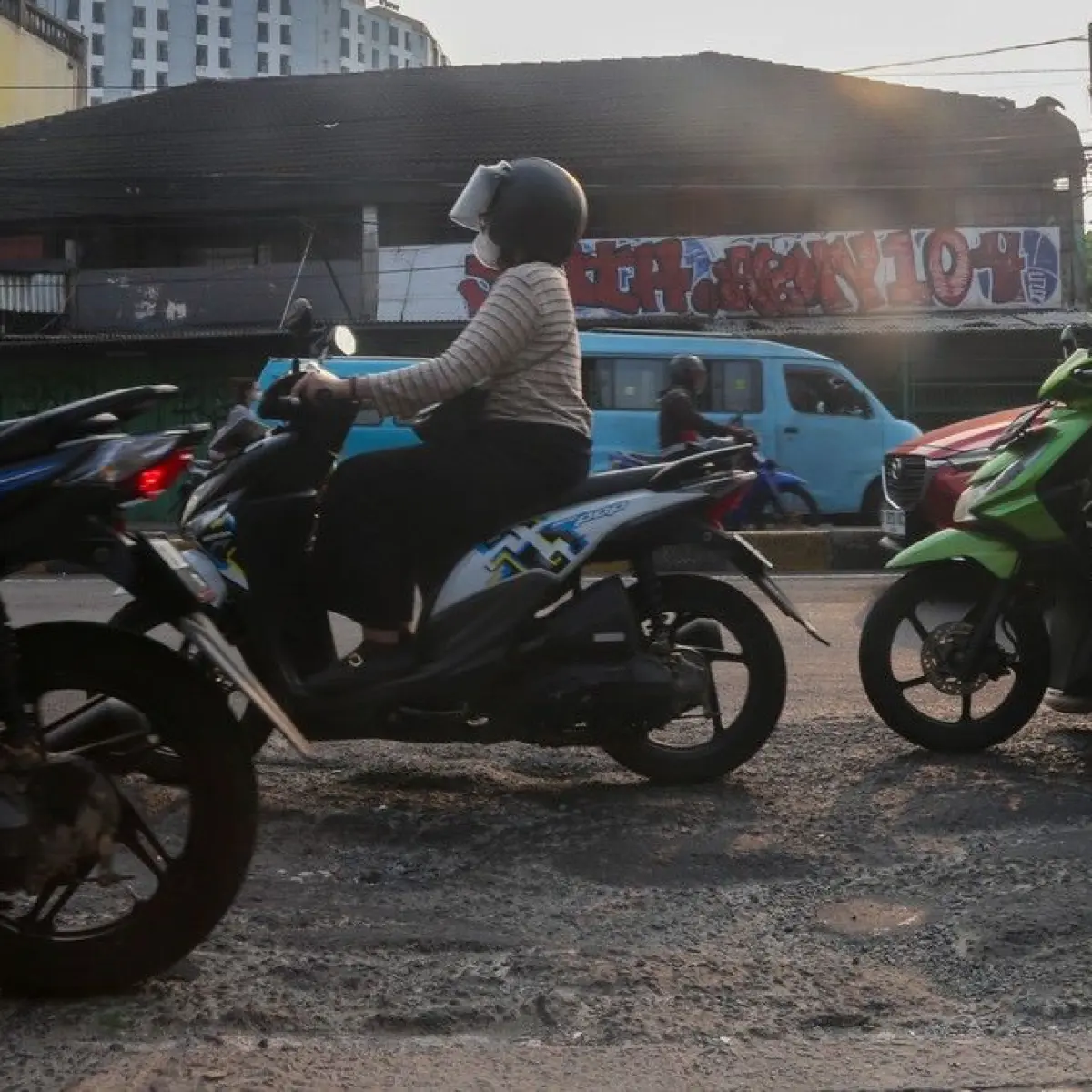MK Tolak Gugatan Mahasiswa Soal Sanksi Pidana Penyelenggara Jalan Rusak Dinilai Terlalu Ringan
