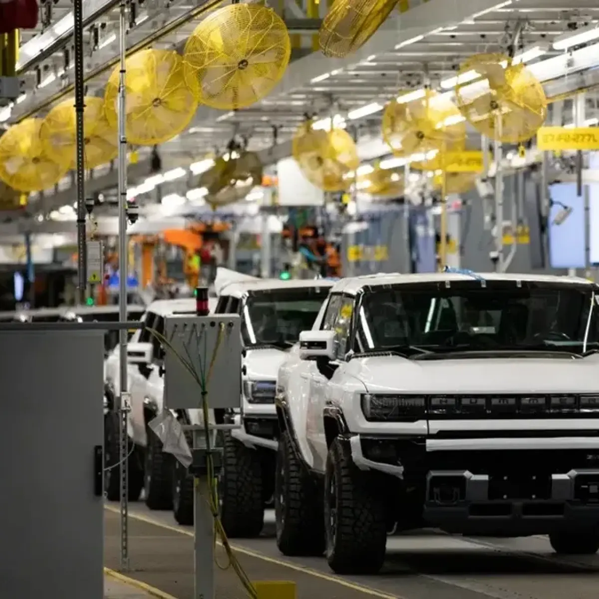 General Motors Tingkatkan Otomatisasi di Pabrik AS Pasca Pemangkasan Ribuan Pekerja