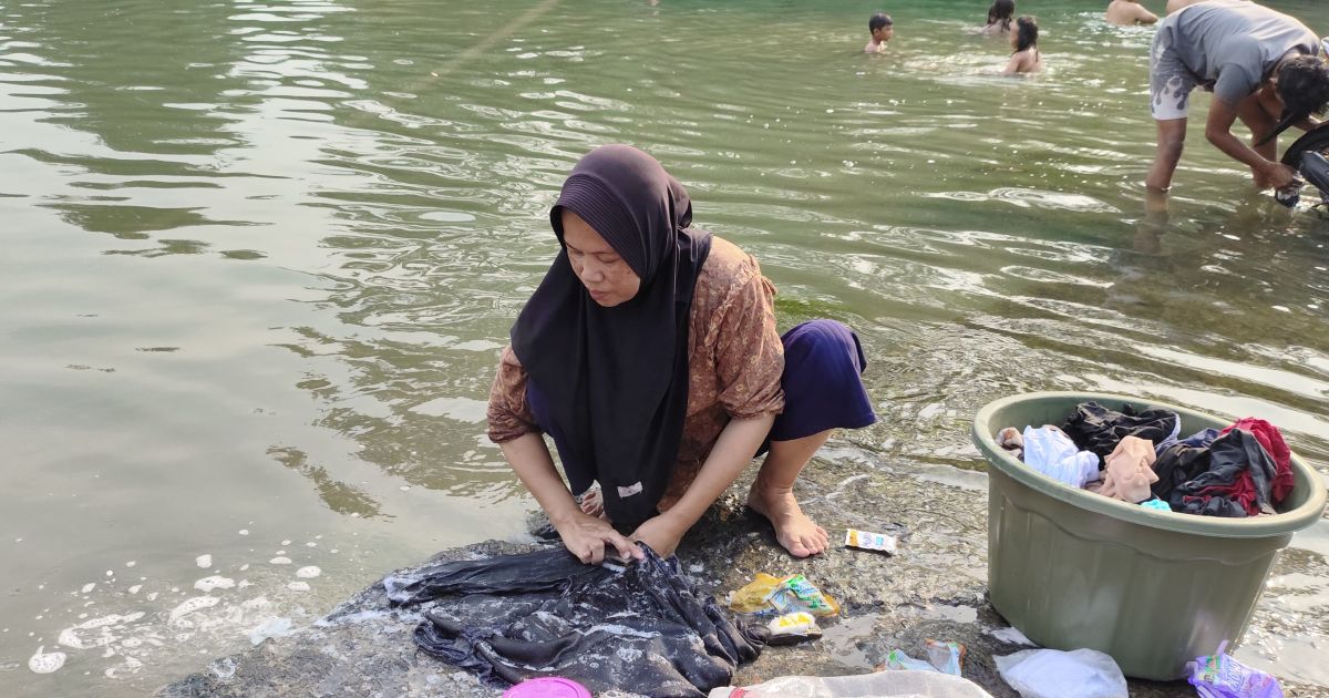 Kekeringan Datang, Ratusan Warga Kampung Tonggoh Kembali Hadapi Krisis Air Bersih