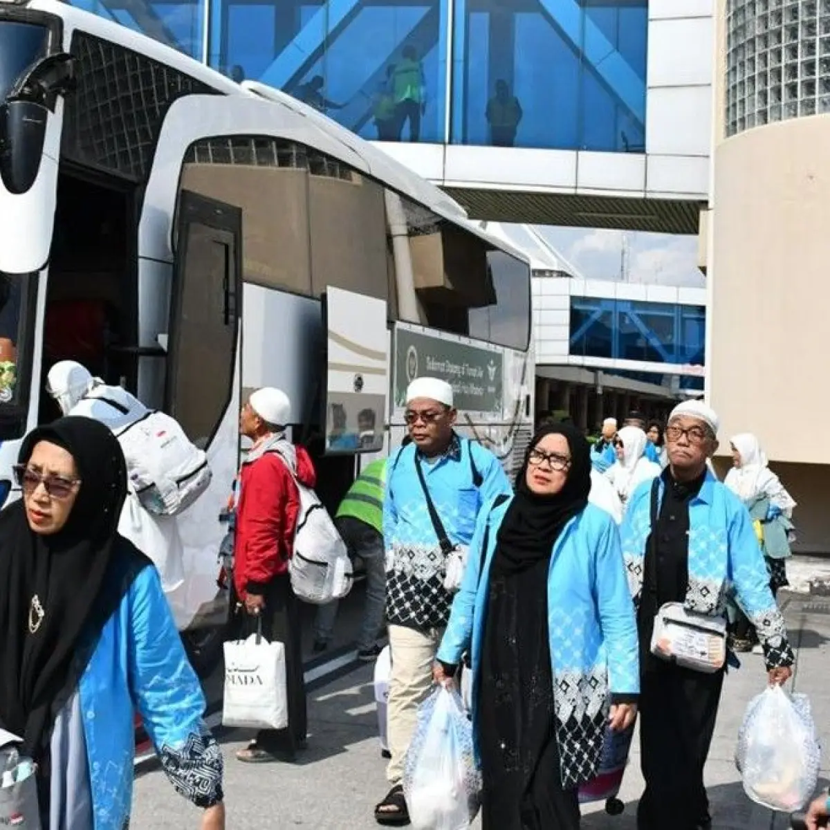 442 Jemaah Haji Kloter 14 Tiba di Palembang, Soroti Keberhasilan Pengawalan Jemaah Berisiko Tinggi