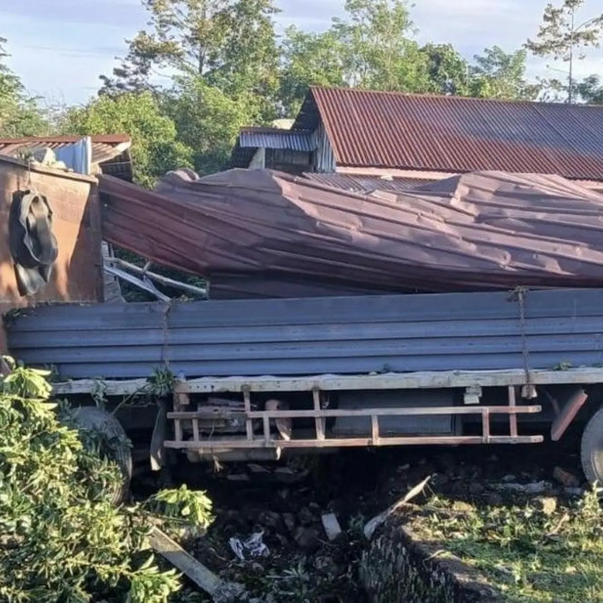 Tragedi Adu Banteng Truk Tronton di Dairi Renggut Nyawa Dua Bocah Tak Berdosa