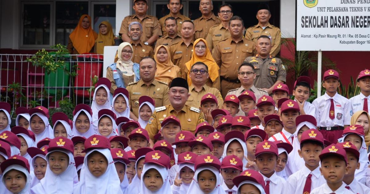Bupati Bogor Serap Aspirasi Siswa Sekolah Lewat Program 