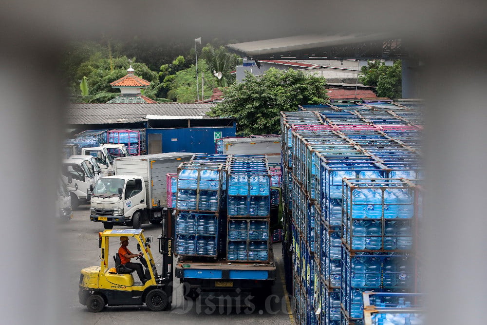 Mayoritas Produsen Air Minum Kemasan Belum Penuhi Standar Mutu, BPOM Soroti Kebutuhan Mendesak Peningkatan Kualitas