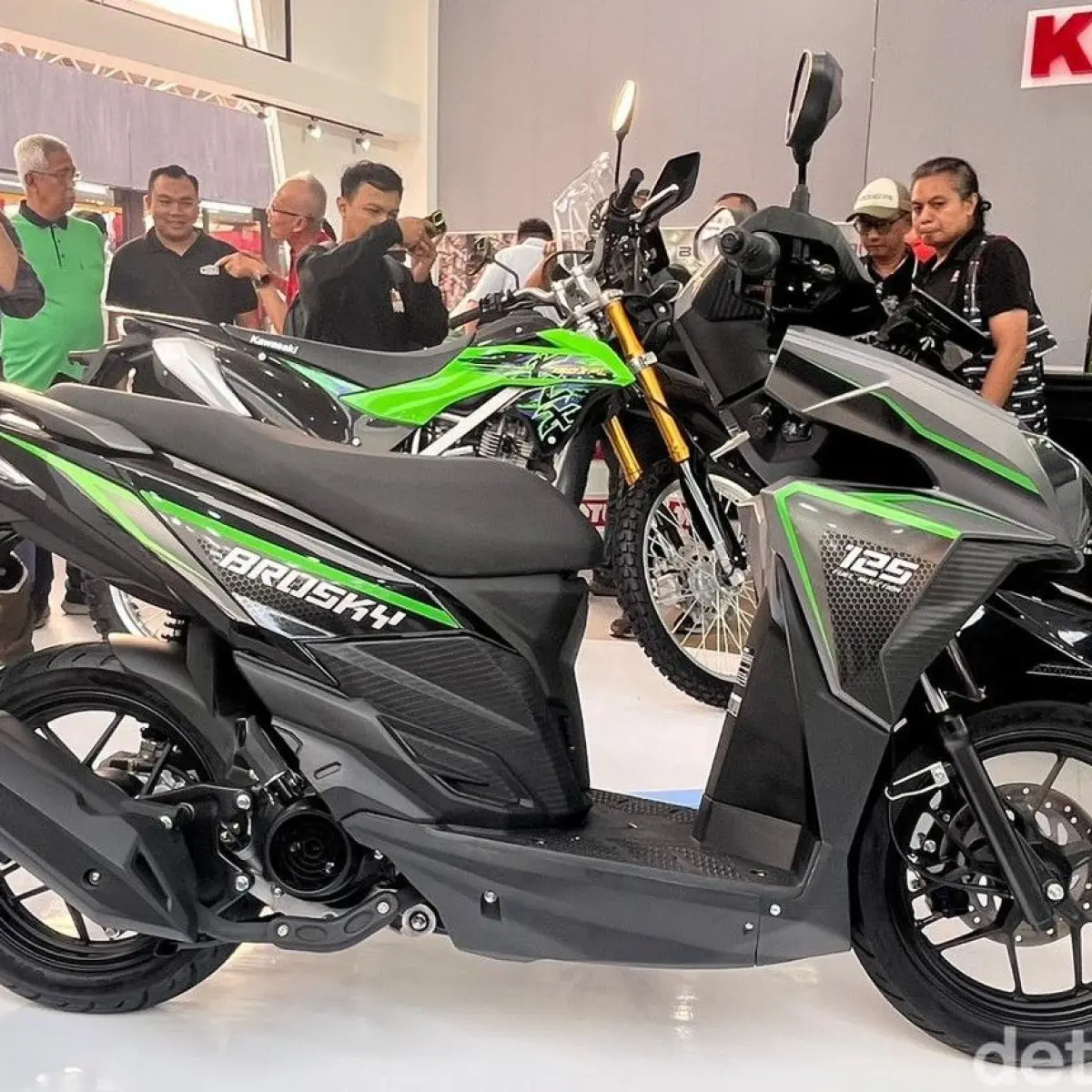 Sikap Yamaha Menanggapi Debut Skutik Premium Kawasaki Modenas Brusky 125 di Pasar Indonesia