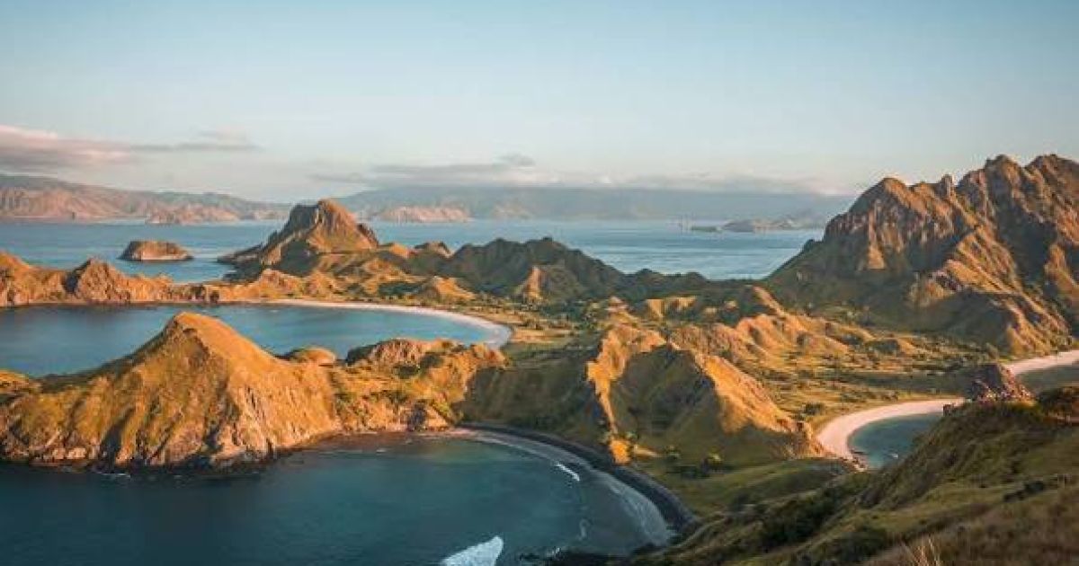 6 Destinasi Wisata Alam Terbaik di Indonesia untuk Lepas Penat dari Hiruk Pikuk Kota