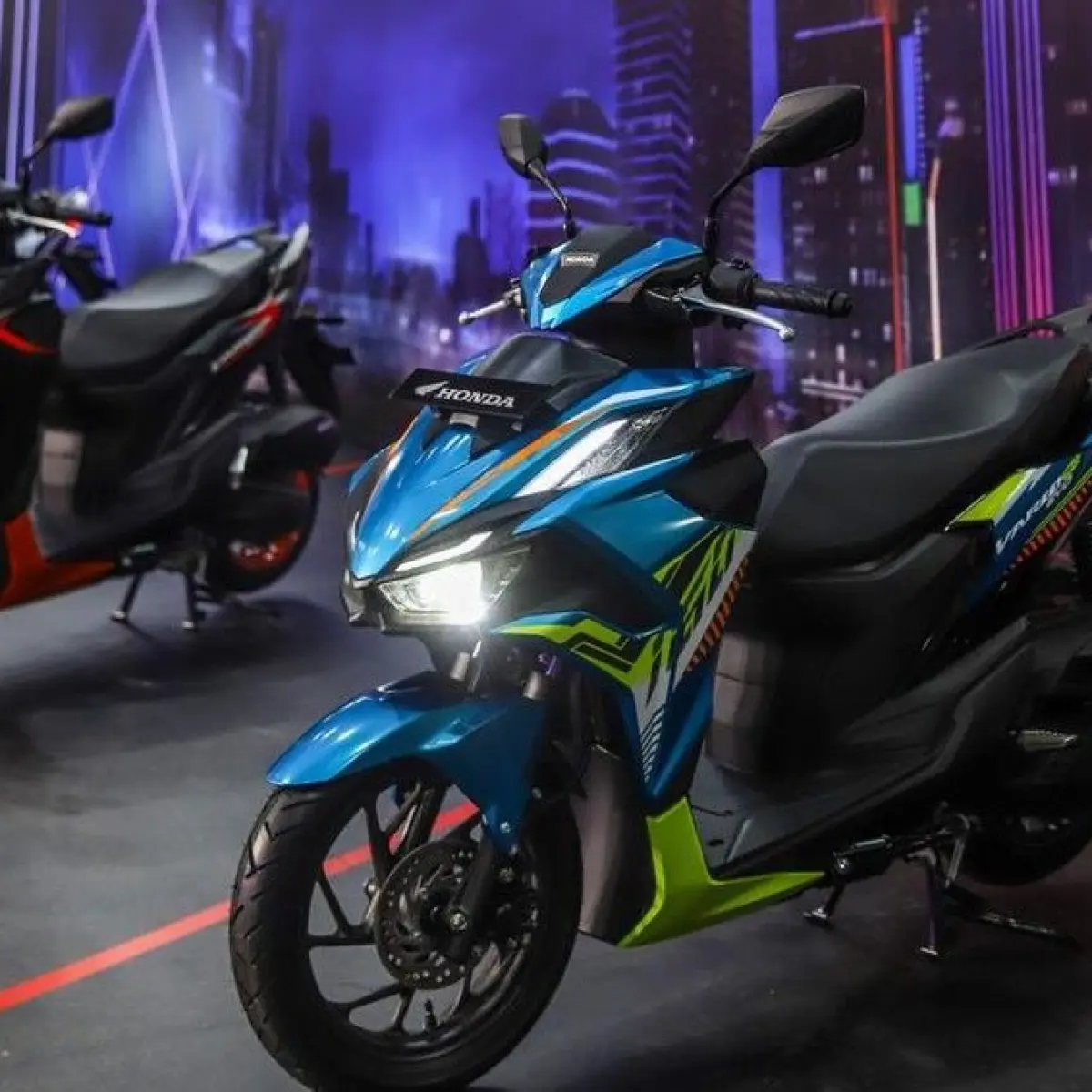 Honda Vario 160 EVO Terbaru Hadir dengan Penyegaran Desain Sporty dan Peningkatan Torsi Mesin