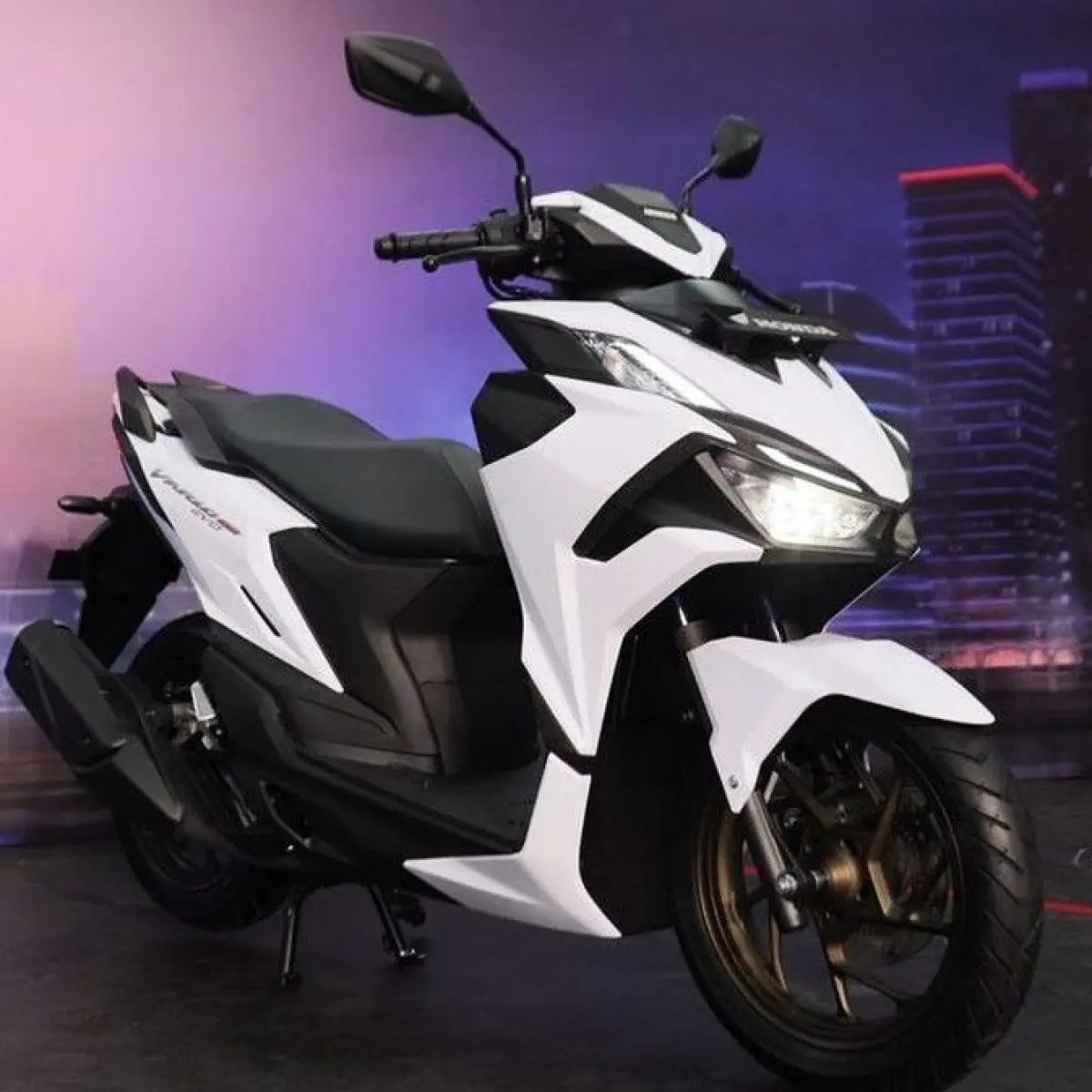 AHM Resmi Rilis Vario EVO 160: Detail Mesin, Fitur Canggih, dan Harga Terbaru