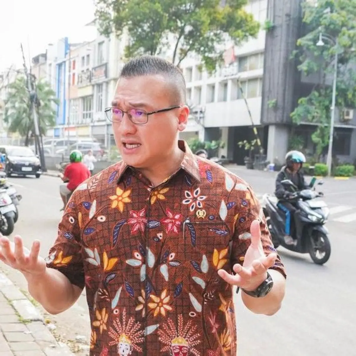 Kecelakaan Truk Kontainer Besi di Flyover Tomang Picu Sorotan Ketat Pengawasan Angkutan Berat DKI