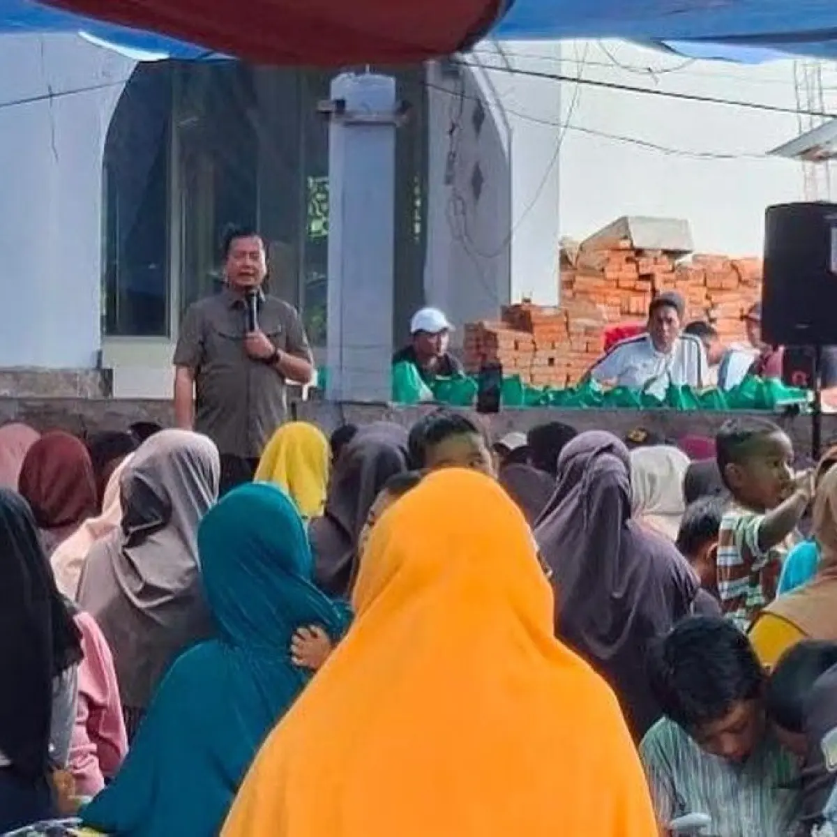 Gubernur NTB Pastikan Bantuan Modal Usaha Tepat Sasaran di Lombok Barat, Dengarkan Keluhan Infrastruktur Desa
