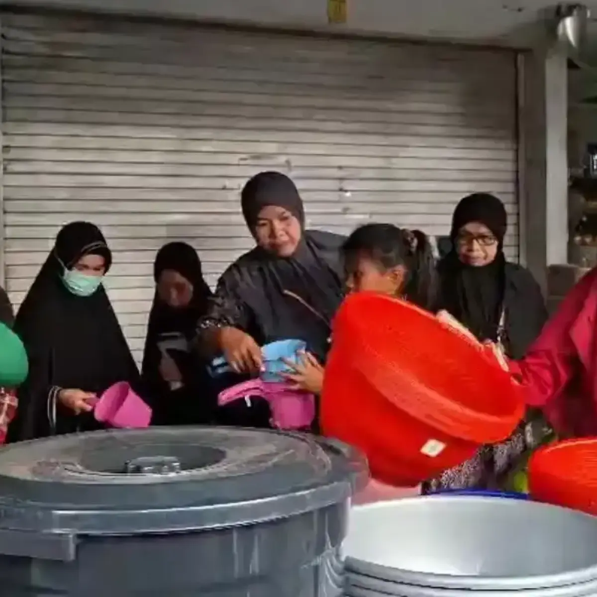 Tradisi Unik Masyarakat Parepare: Padati Pasar Lakessi Jelang Peringatan Hari Asyura