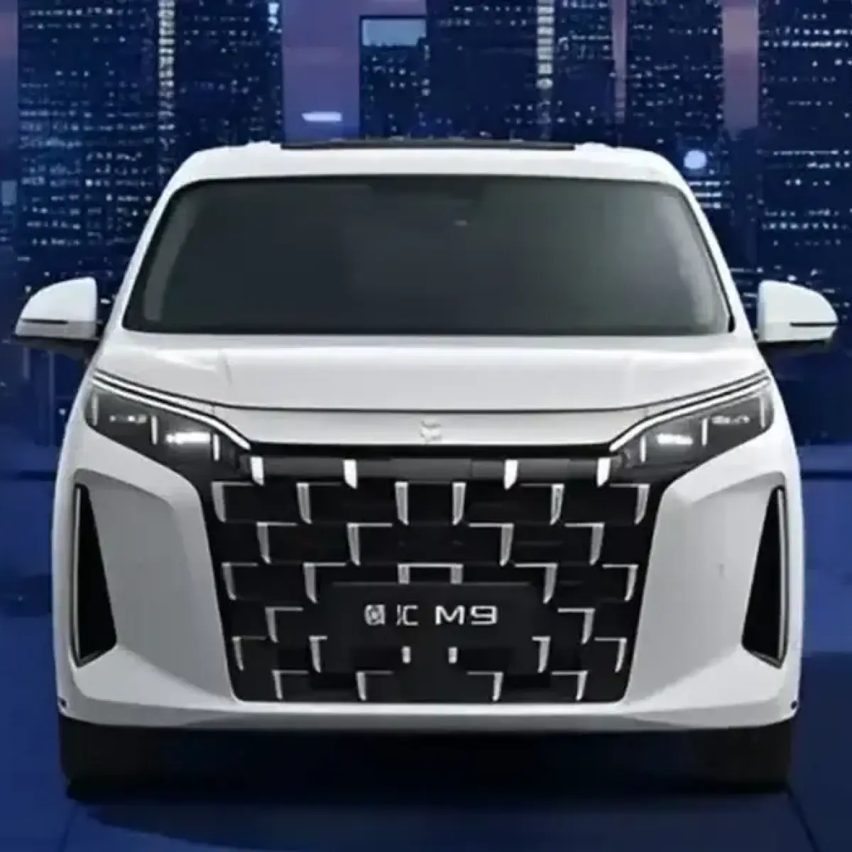 BYD Mulai Distribusikan MPV Linghui M9 ke Jaringan Dealer Tiongkok, Fokus pada Pasar Korporat dan Keluarga